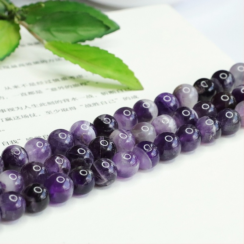 Gyöngy - ametiszt kristály, polírozott, kerek, luxus stílus