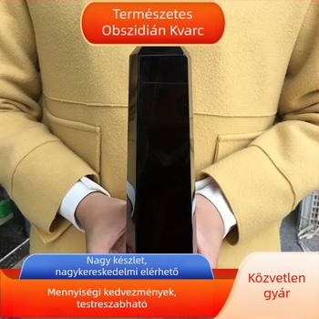 Obszidián hexagonális kristályos oszlop, hegyes csúccsal, titánium kristály