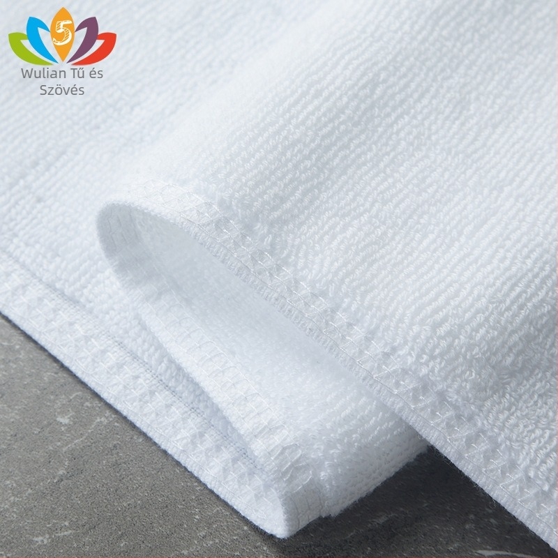 Szállodai törölköző – 100% pamut, 150 g, 32s egyrétegű fonal, szegélyezés, spirális szálak