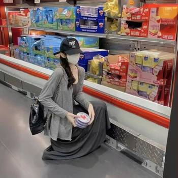Laza kötött kardigán V-nyakkal, hosszú ujjú, középhosszú Milk Silk anyag