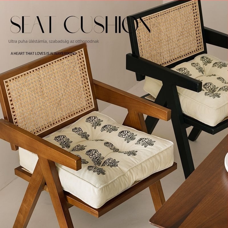 Kanapé párna, textil anyag, minta: növények és virágok, skandináv stílus, csipke típusú dizájn, általános használat