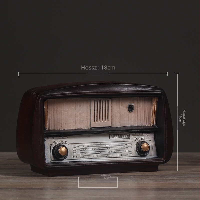 Retro gyanta rádió dekoráció bárhoz — gyanta kézművesség; Anyag: szintetikus gyanta; Folyamat: gyantaöntés; Stílus: rádió