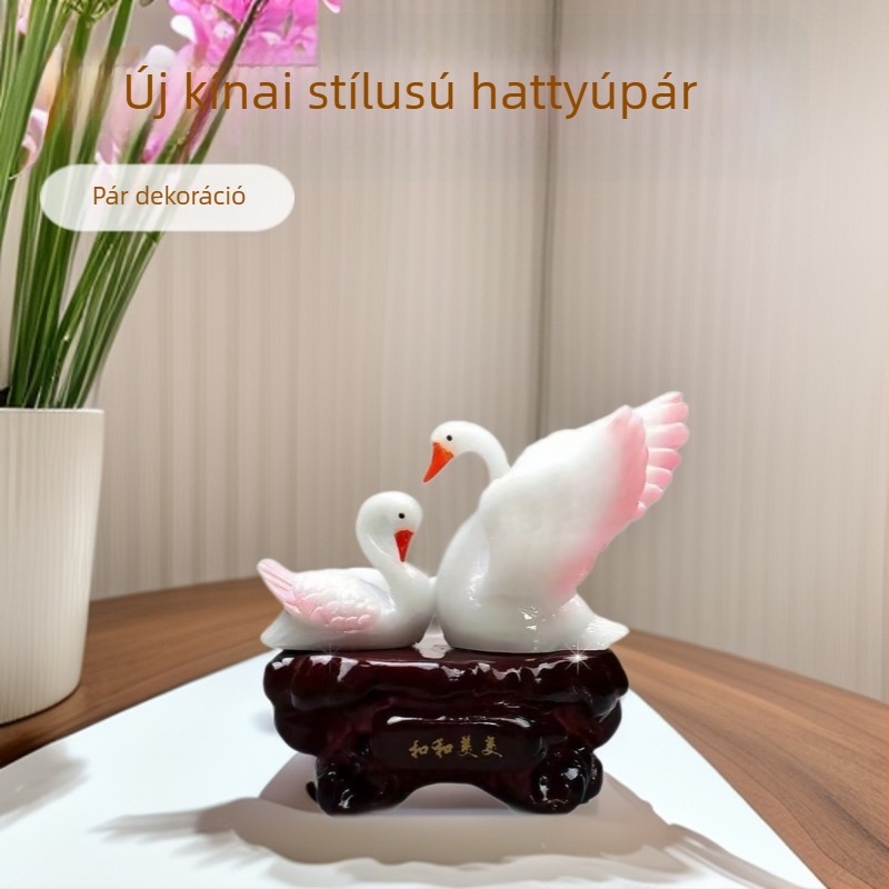 Új kínai stílusú hattyúpár gyanta dekorfigura - kézzel készült, kézzel festett