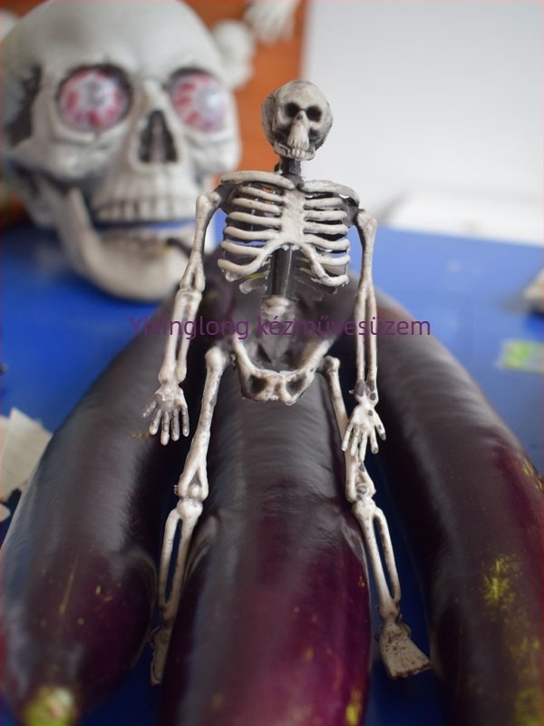 Halloween csontváz rekvizit — műanyag, kézzel készített, testreszabható, szcenikai dekoráció