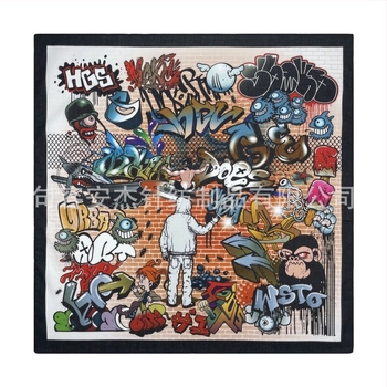100% pamut négyzet alakú fejkendő digitális graffiti nyomtatással, testreszabható logó, kültéri kerékpározáshoz