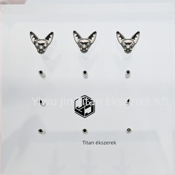 Ajak stud fülbevaló – Titán ötvözet, Sphynx macska design, macska fej motívum, mikro beállítás, uniszex punk