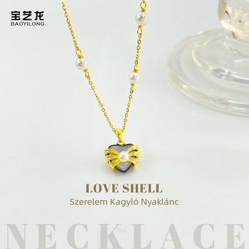 Szív alakú medál gyöngykagylóból, 925-ös ezüst, elektroplatinált bevonat, keresztes lánc, 3 g