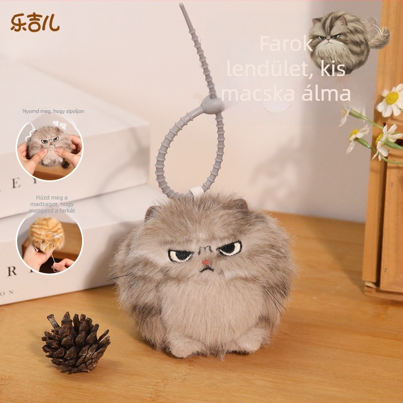 Lucky macska plüss játék húzókötéllel és ringó farkával, csipogó hang, rövid plüss (Töltet: PP pamut; Szőrzet: rövid plüss; Kategória: plüss játék; Márka: Lucky; Korosztály: 15–35)