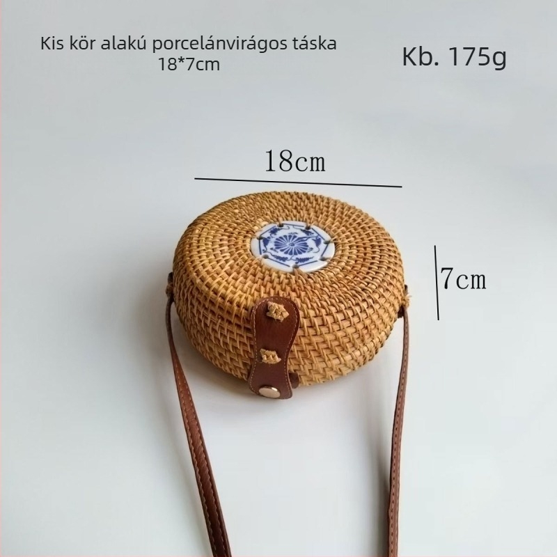 Rattan fonott kör alakú táska záras záróval, poliészter bélés és telefontok
