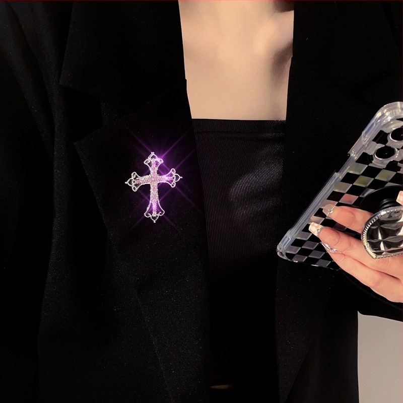 Női kereszt brooch — ötvözet, geometriás stílus, elektroplátolás, The Emperor's World, Jinhua