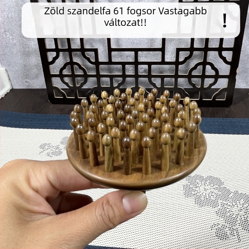 Szantálfa fából készült fésű vastagabb fogakkal a hajápoláshoz és a fejbőr masszázsához — ajándékcsomag