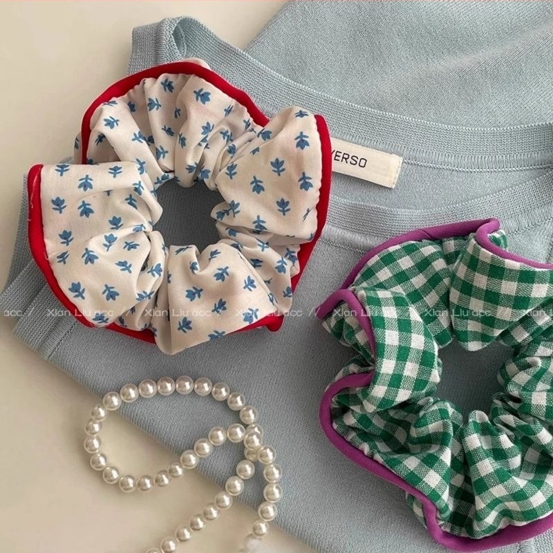 Virágos mintázatú hajgumi, friss és édes stílus, kézzel készített, kevert anyagok, magas rugalmasság, nyár 2025