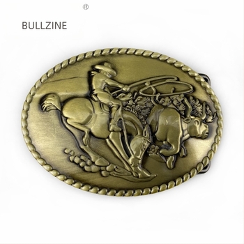 BULLZINE nyugati cowboy övcsat 03574-1 ötvözet, patinázott ón felület
