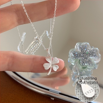 Női nyaklánc ezüst cirkónnal, négylevelű lóhere, japán–koreai stílus, 2025 tavasz (Anyag: Ezüst; Stílus: Japán–Koreai; Év/Szezon: Tavasz 2025)