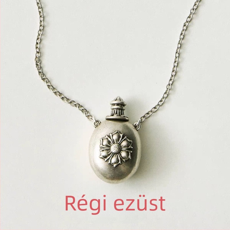 Háromdimenziós gravírozott medálos nyaklánc, rézből, platina bevonattal, pulóver lánccal, kerület 81 cm és több, súly 20 g