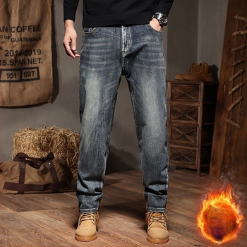 Férfi farmernadrág keskeny lábszárú fazon, középmagas derekú, 90% pamut, fleece-bélés