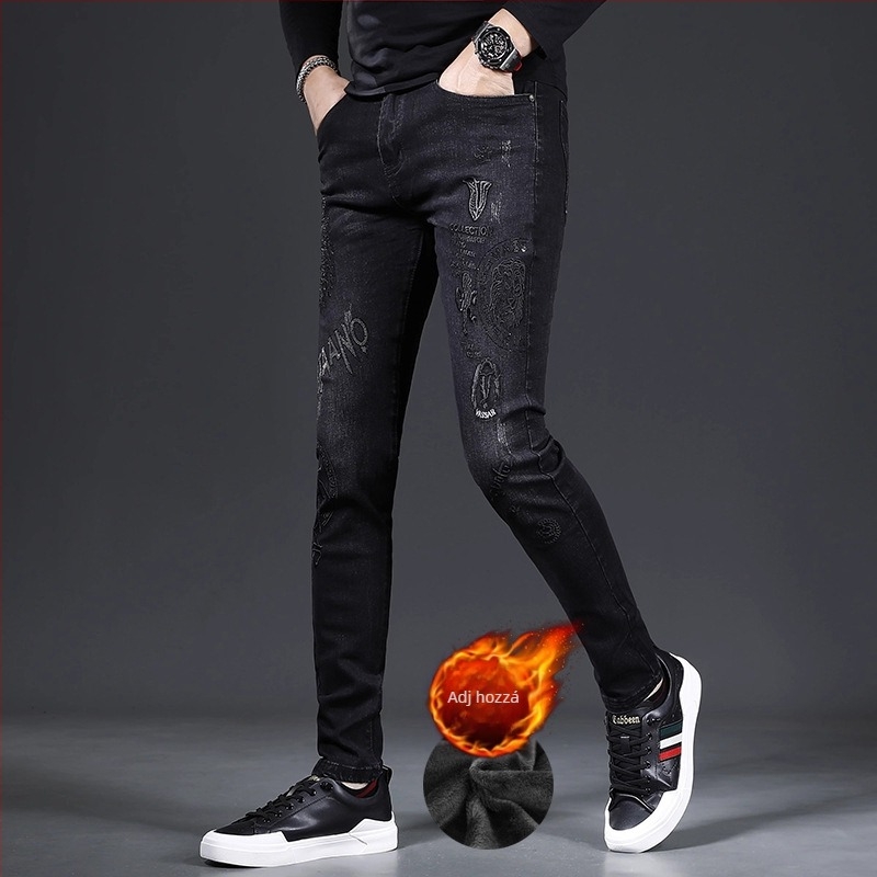 Férfi farmernadrág hímzéssel és fleece béléssel, karcsú szabású, középmagas derekú, 85% pamut