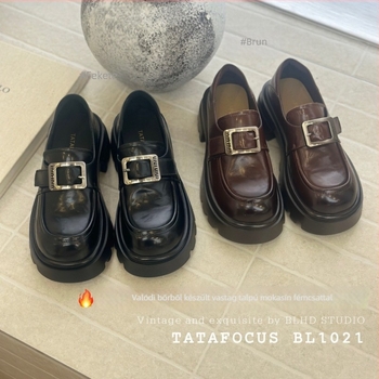 Női vastag talpú loaferek – PU felsőrész, gumírozott talp, kerek orr, középmagas sarka 3–6 cm (PU felsőrész; gumírozott talp; kerek orr; középmagas sarka 3–6 cm)