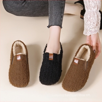 Női velúr slip-on loaferek – fleece bélés, kerek orr, koreai stílus, alacsony sarok 1–3 cm, PVC talp