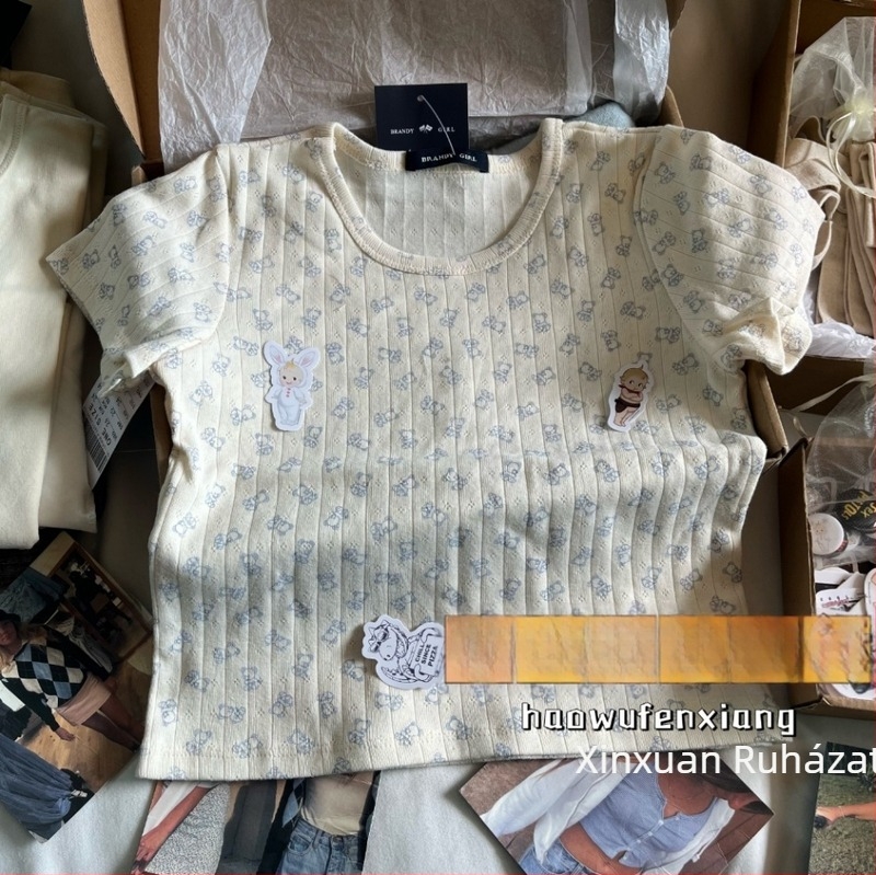 Pamut T-shirt kerek nyakkal, rövid ujjú, főiskolai stílus, 2024 nyár