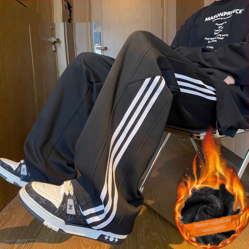 Férfi téli sportos nadrág, egyenes szabás, csíkos mintázat, velúr anyagú, fleece-béléssel, középmagas derék