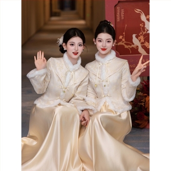 Kínai stílusú koszorúslányruha két darabban, friss és édes, hosszú ujjú, mandarin gallér, poliészter, nyár 2025