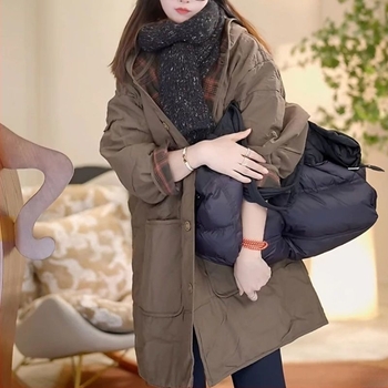 Steppelt pamutkabát kapucnival, töltet: selyem-pamut, Chenille anyag, közepes vastagság