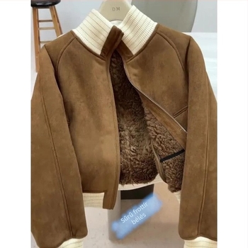 Gyapjús báránygyapjú kabát fleece béléssel, hosszú ujjú, álló gallérral, középhosszú