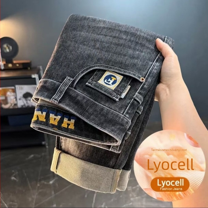 Férfi farmer hímzéssel – Slim-Fit, retro egyenes szabás, cipzár, mikroelasztikus poliészter