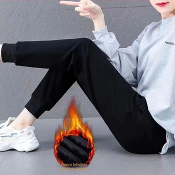 Unisex edzőnadrág organikus pamutból fleece-beléssel, vastag anyag, középmagasságú derekú és laza szabás, utcai hip-hop stílus, ősz 2025
