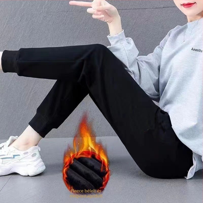 Unisex edzőnadrág organikus pamutból fleece-beléssel, vastag anyag, középmagasságú derekú és laza szabás, utcai hip-hop stílus, ősz 2025