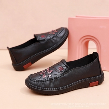 Ősi pekingi vászoncipő nőknek, puha PU talppal, slip-on kialakítás, kerek orrú, felsőrész szintetikus bőrből, lapos sarok