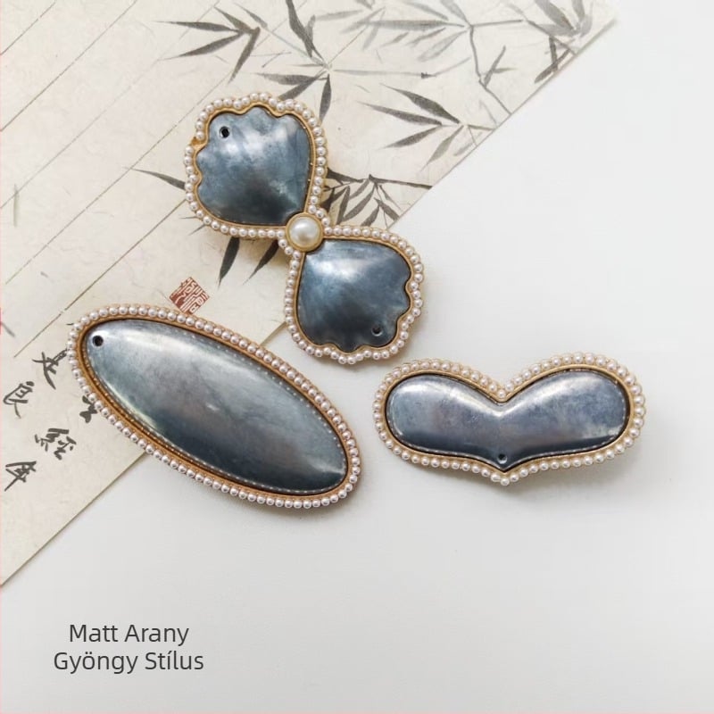 Hajcsat Song brokát stílusban, krémes édes lányos megjelenés; anyag: cinkötvözet; elektropolírozás