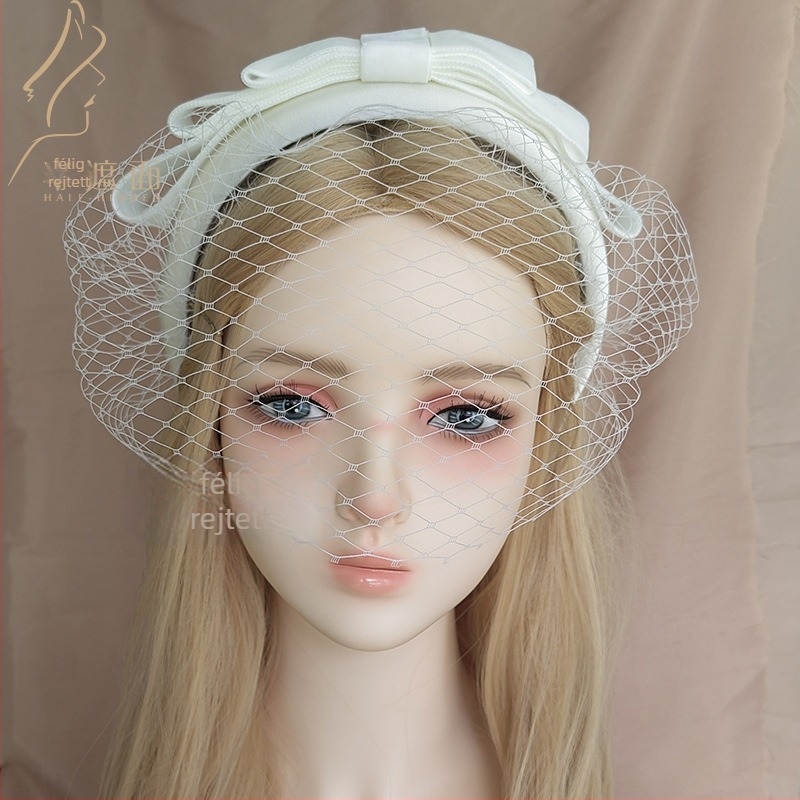 Retro hálós fátyolos fejpánt strasszokkal, kézzel készített hajkiegészítő