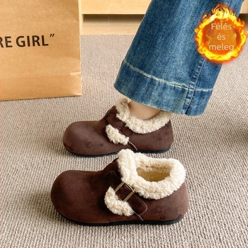 Női mokaszli cipő fleece belsővel, PU felső, PVC talp, kerek orr, közepes sarok 3-5 cm