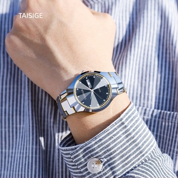 TAISIGE Wolframszövet acél óra kettős naptárral és pillangócsattal – kvarc mozgás (Japán), 36 mm mérőfelület, 10 mm vastagság, 30 m vízállóság