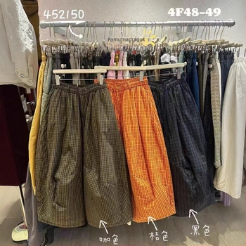 Pamut kockás széles lábú nadrág, rövid fazon, japán stílusú lezser viselet