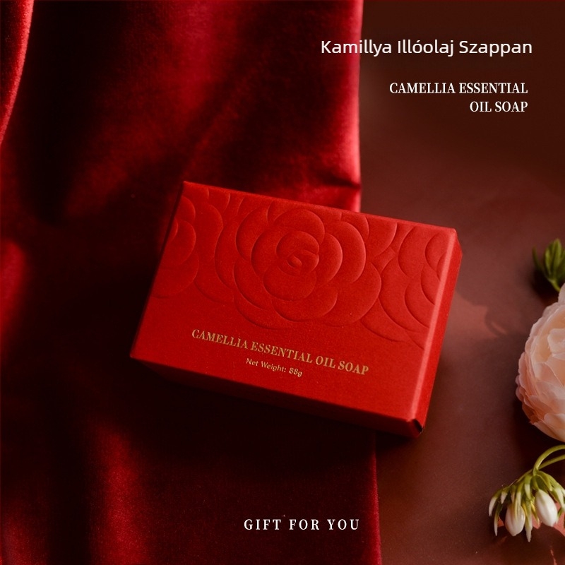 Kaméliás virág szappan dobozban; ajándéknak és esküvőkre alkalmas; magáncímkés lehetőség