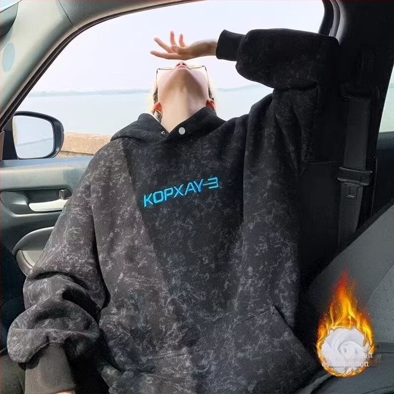 Kapucnis pulóver fleece-béléssel, hímzés, laza szabás, kenguru-zseb, férfiaknak