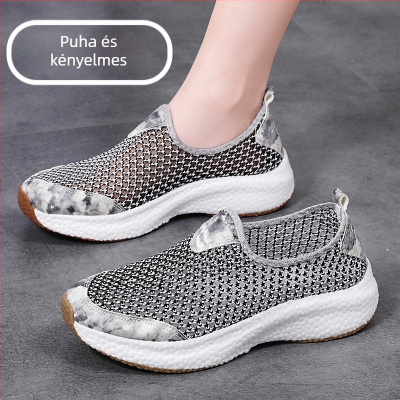 Női slip-on hálós felső cipő – felső rész: mikroszálas bőr, belső: háló, talp: gumi, alacsony felső rész, sarok 1–3 cm