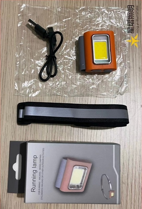 LED fejfény mágneses töltéssel, COB szilikon burkolat, ruhaklipek, 6W, 800 mAh akkumulátor