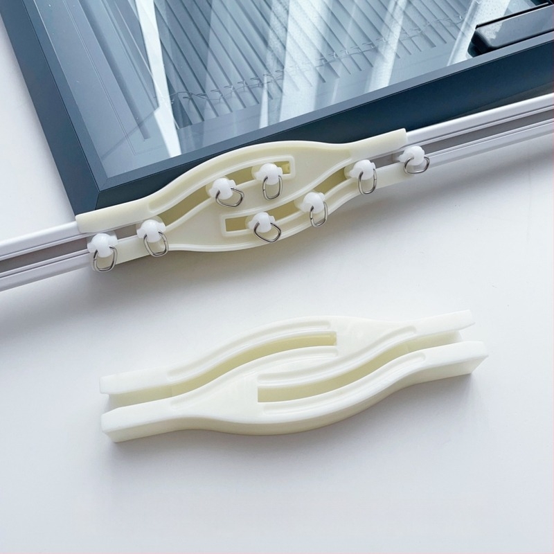 Yite Műanyag függönycsatorna keresztcsatlakozója, fényszivárgás elleni korrigálóval, splicer-rel és egyenes csatlakozóval, blackout záró – modern, letisztult stílus