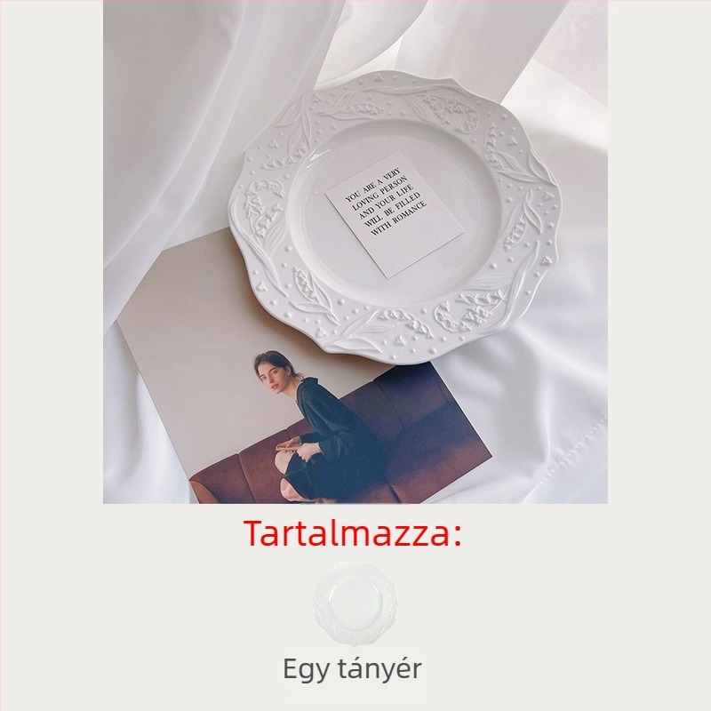 Porcelán domborított Lily-of-the-Valley tál, virágos minta, aláglazúrt szín, kör alakú, mikrohullámú sütőben használható