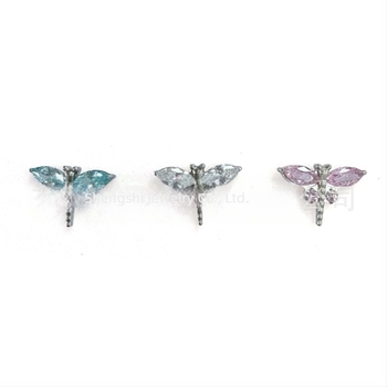 G23 titán dragonfly fülbevaló cirkóniával