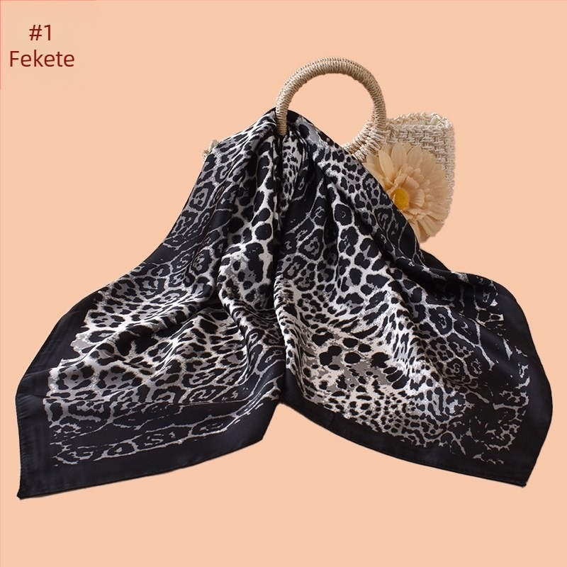 Négyszögletes kendő leopard mintával, szatén chiffon, sima szövés, nyár