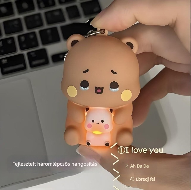 Fénylő kulcstartó hátizsákkal, aranyos műanyag beszélő baba játéka „Szeretlek” üzenetekkel és három hangüzenettel (14+ játék).
