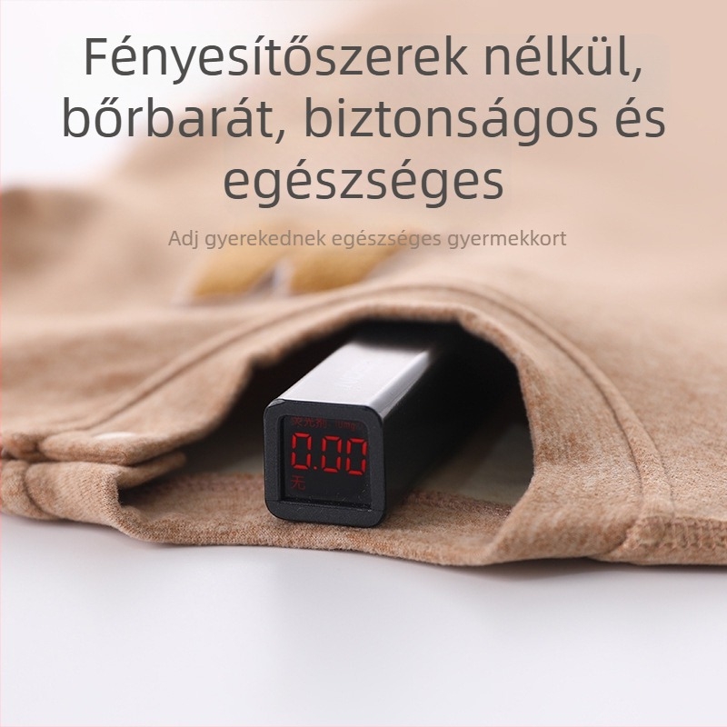 Baba overál hosszú ujjú, pulóver stílus, 86,6% poliészter anyag, normál vastagság, ideális tavaszra, őszre és télre
