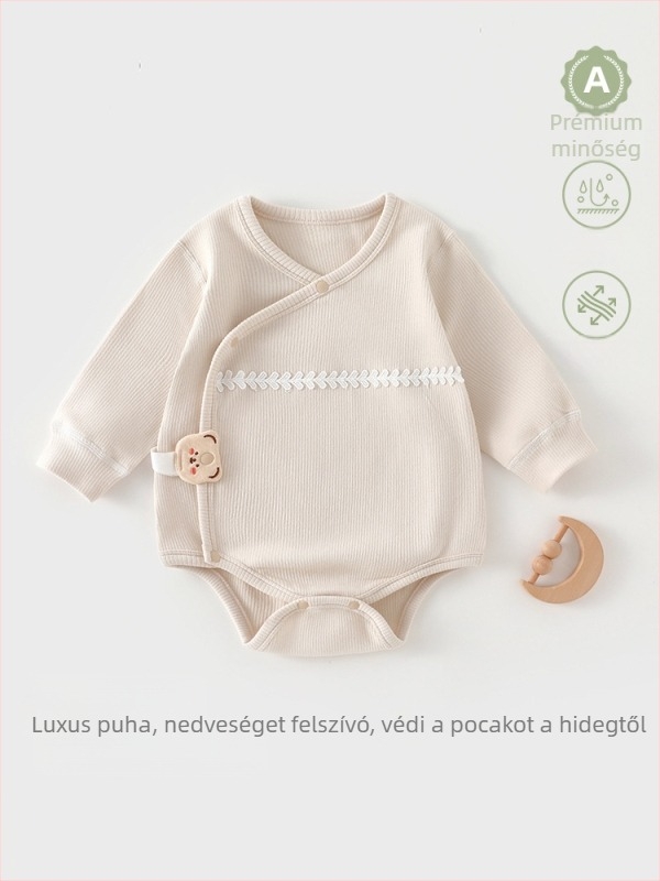 Uniszex egyrészes babaruha romber diagonális gallérral, rejtett gombos záródással, hosszú ujjú, anyaga: 95% pamut, velúr-pamut keverék, minden évszakra