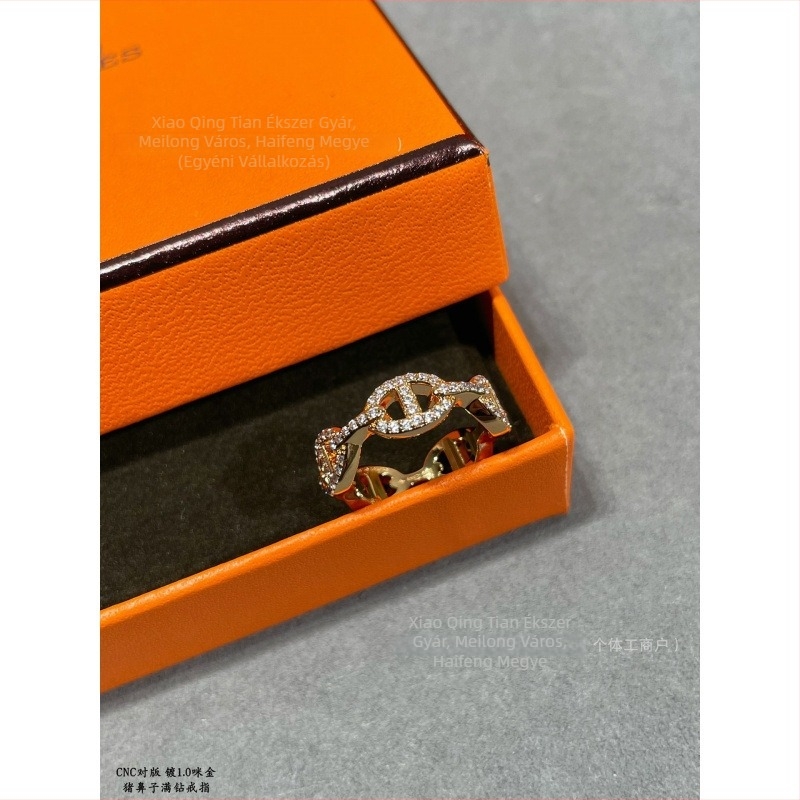 Pig Nose Ring nőknek – Vastag aranyozott V Gold geometriájú gyűrű, divatos kéz ékszer, 2025 tavasz