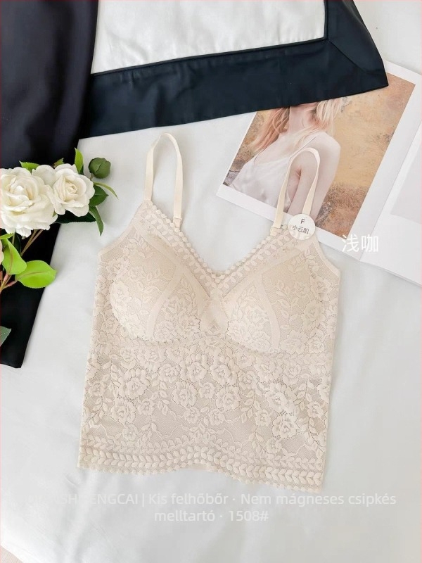 Csipkés top beépített melltartóbetéttel, V-nyakú, hátsó dizájn, Nylon-Spandex anyag, szűk fazon